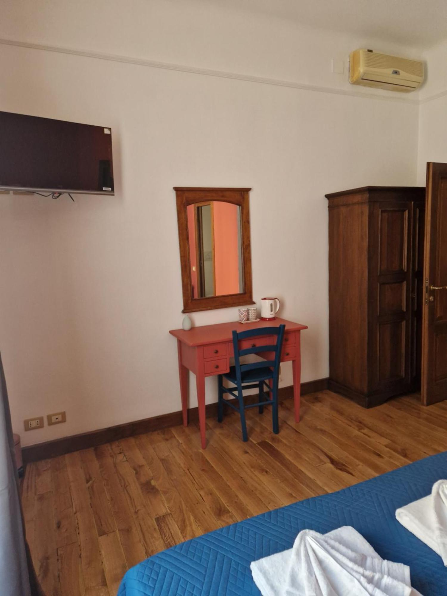 Pepe's Place - Carlo Alberto Pensionat Rom