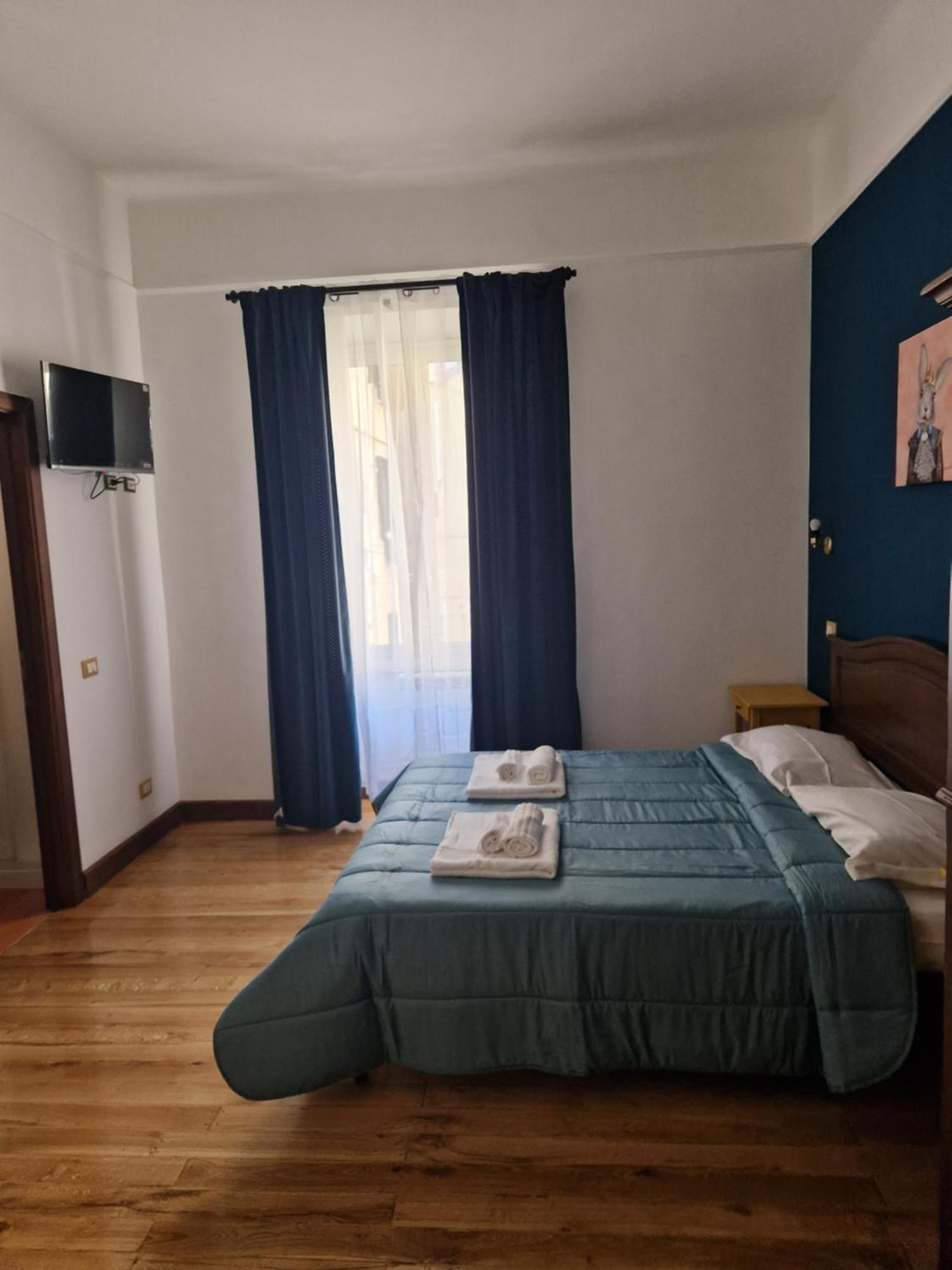 Pepe's Place - Carlo Alberto Pensionat Rom